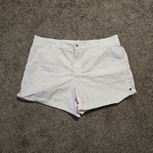 Women's American Eagle stretchy chino shorts size 20 in great condition